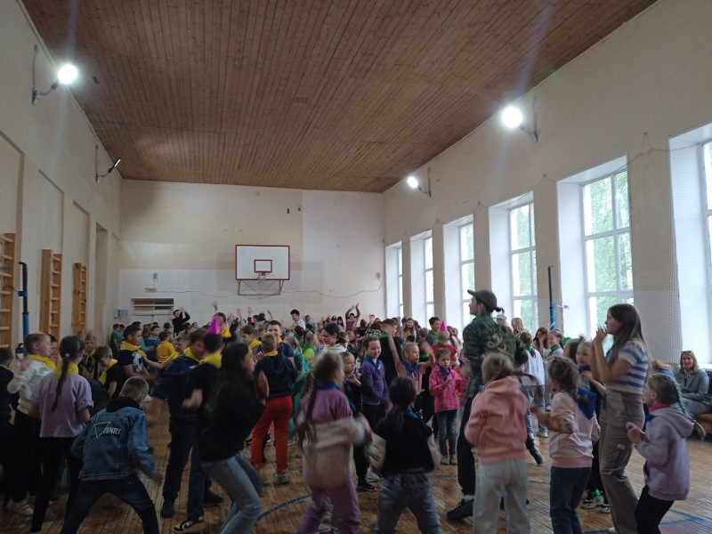 День Российского движения детей и молодёжи.